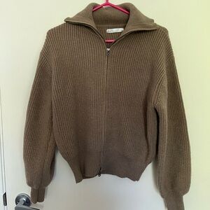 Oak and fort sweater